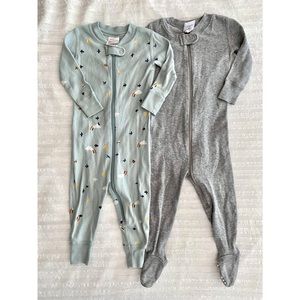 Set of two Hanna Andersson baby sleepers